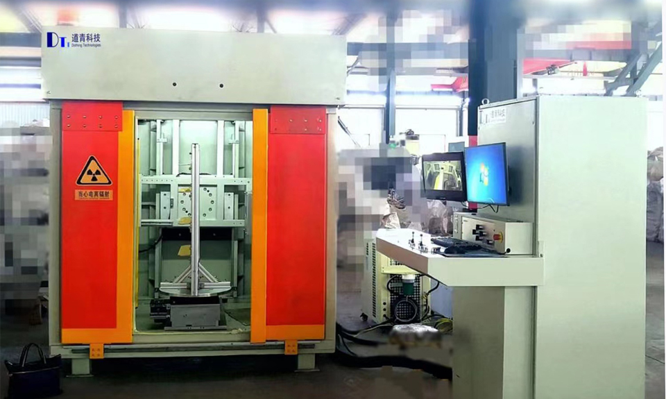 Magnetic powder and fluorescence: developing and beautifying industrial components once